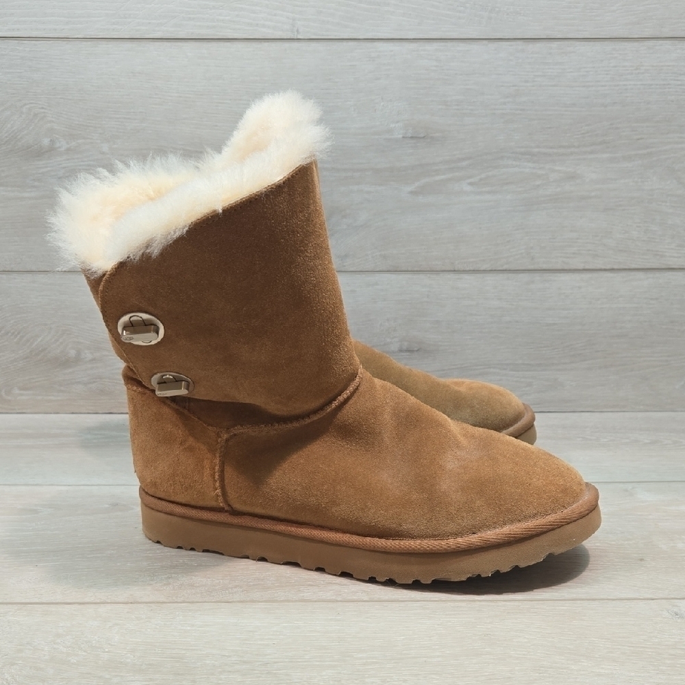 Ugg Australia Women Cozy Suede Sheepskin Boots Shoes Sz 10